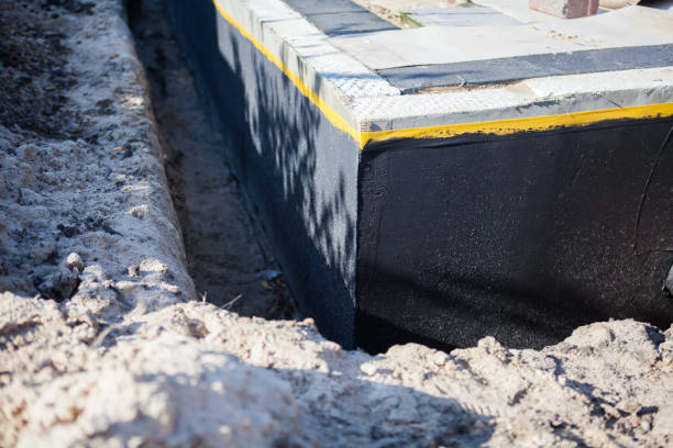 Professional Vapor Barrier Installation technician working in Lewistown, OH